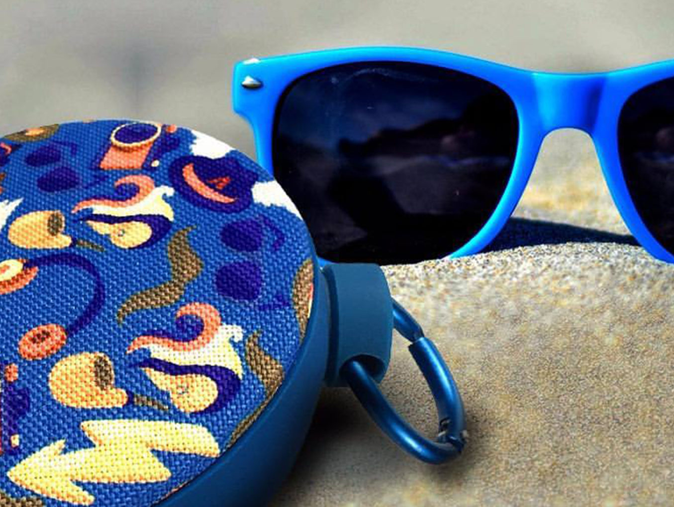16 Secret Santa Gifts to gift your friends & co-worker this Christmas